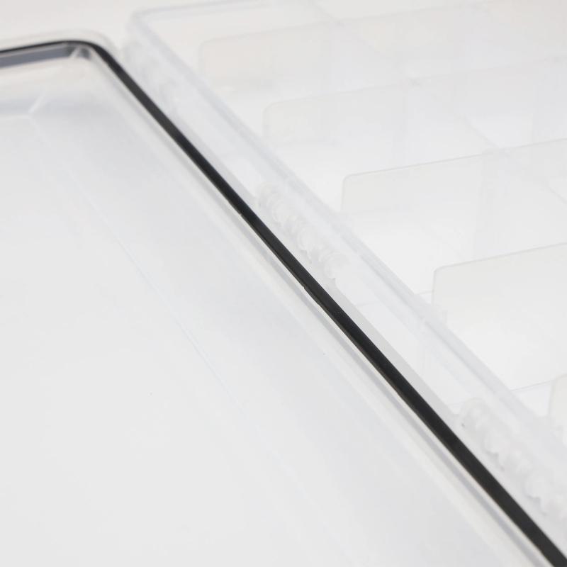 PUDEŁKO WĘDKARSKIE Z USZCZELKĄ 79912